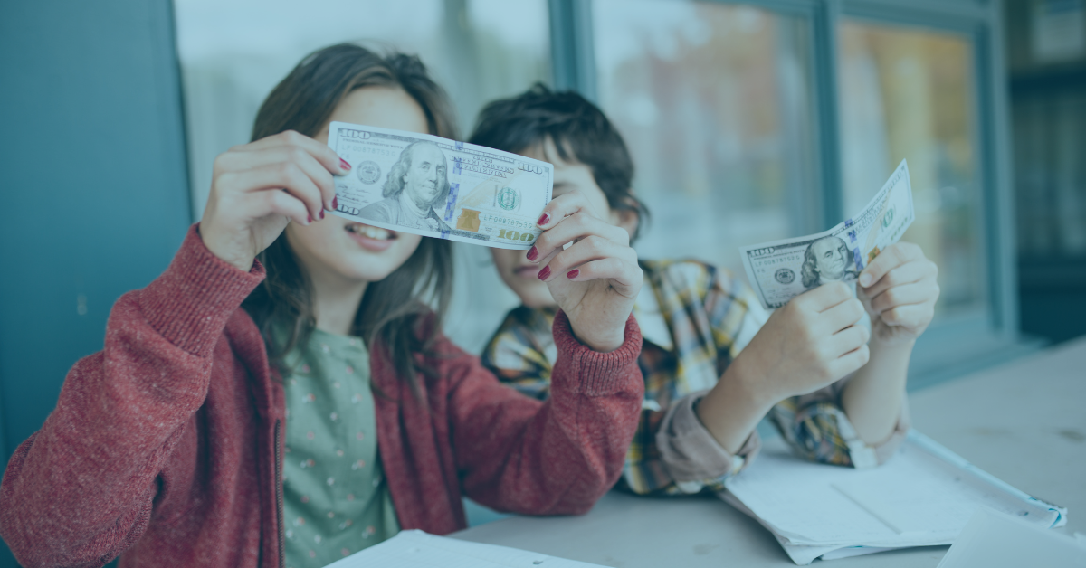 Featured image for “Kinderkonto zum Schuljahresbeginn: Warum sich ein eigenes Konto für Schüler lohnt”